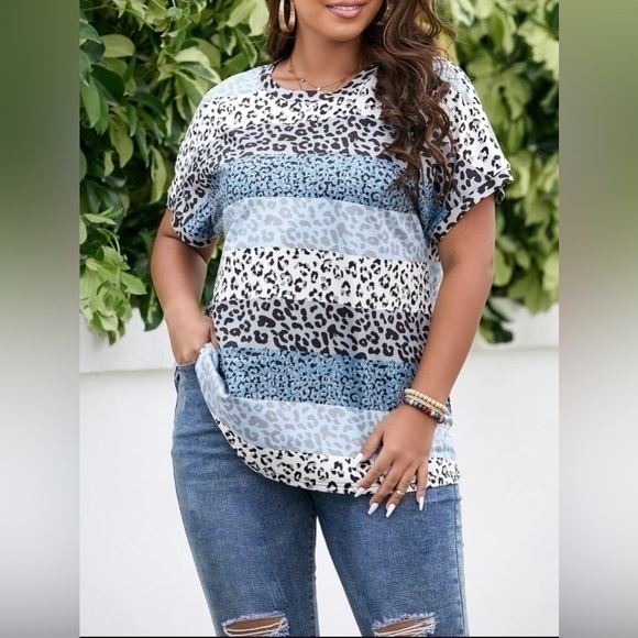 SHEIN 5X size 22 color-block blue leopard print batwing tee - Picture 1 of 5